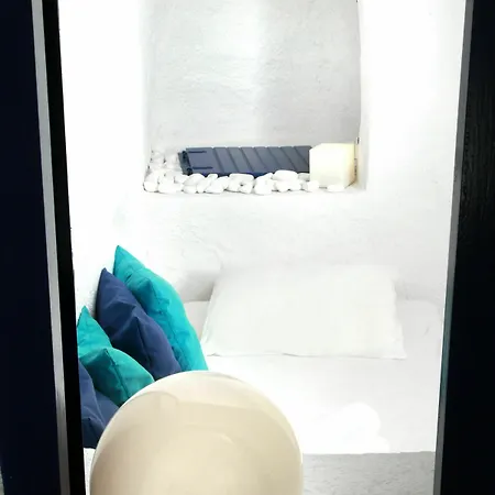 Apartment Blu Blanco Cave House By Blu Bianco Vacation